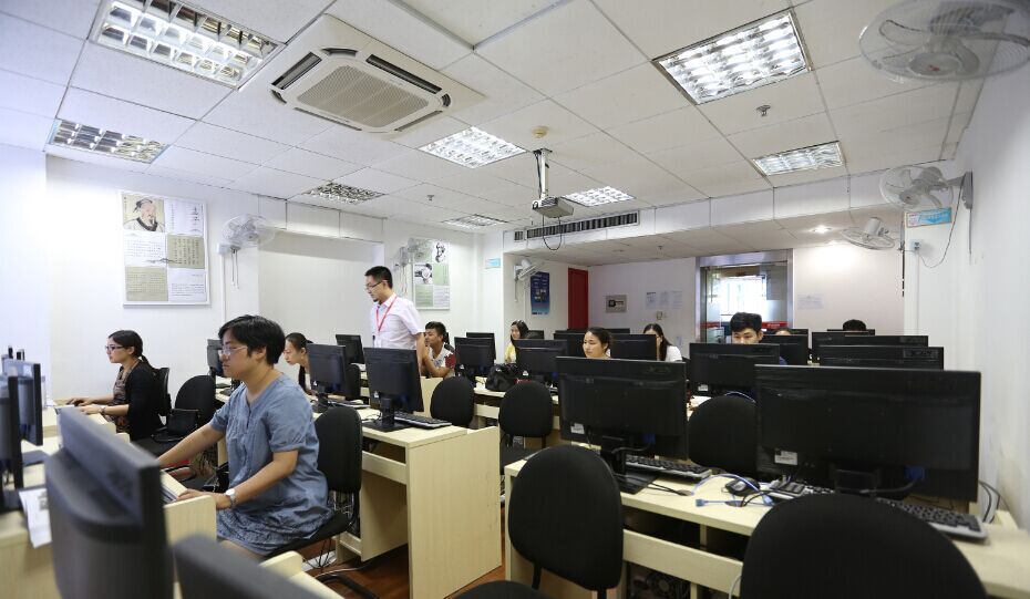 上海哪里学模具设计好,签约高薪就业_五金模具设计培训_ug模具设计培训_模具设计教程培训_上海育通教育信息咨询 - 商国互联网
